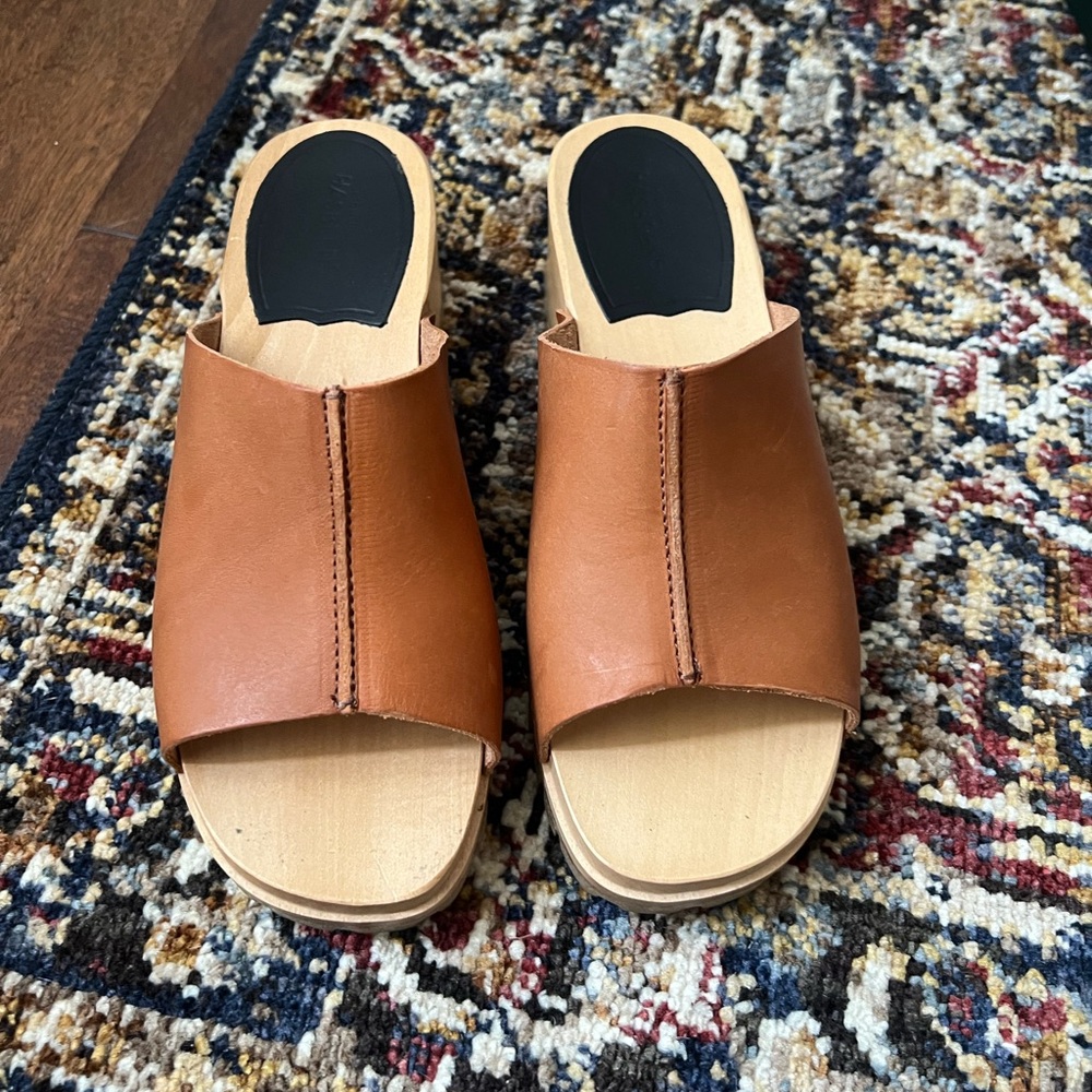 Swedish Hasbeens Ann Low Cognac slip in